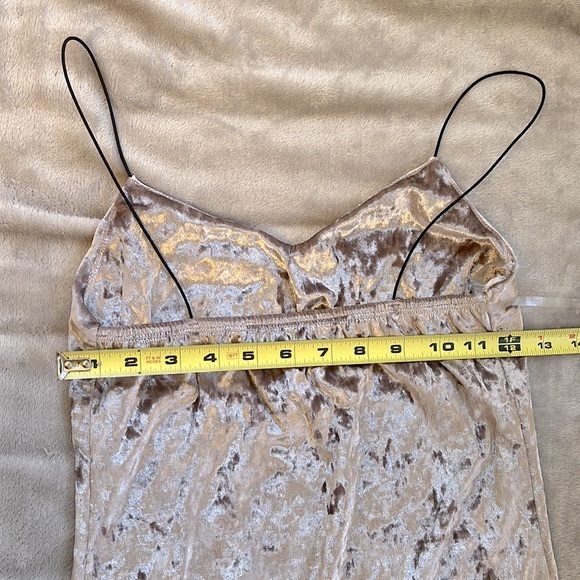 POLLY & ESTHER - velvet mini dress - Picture 9 of 9